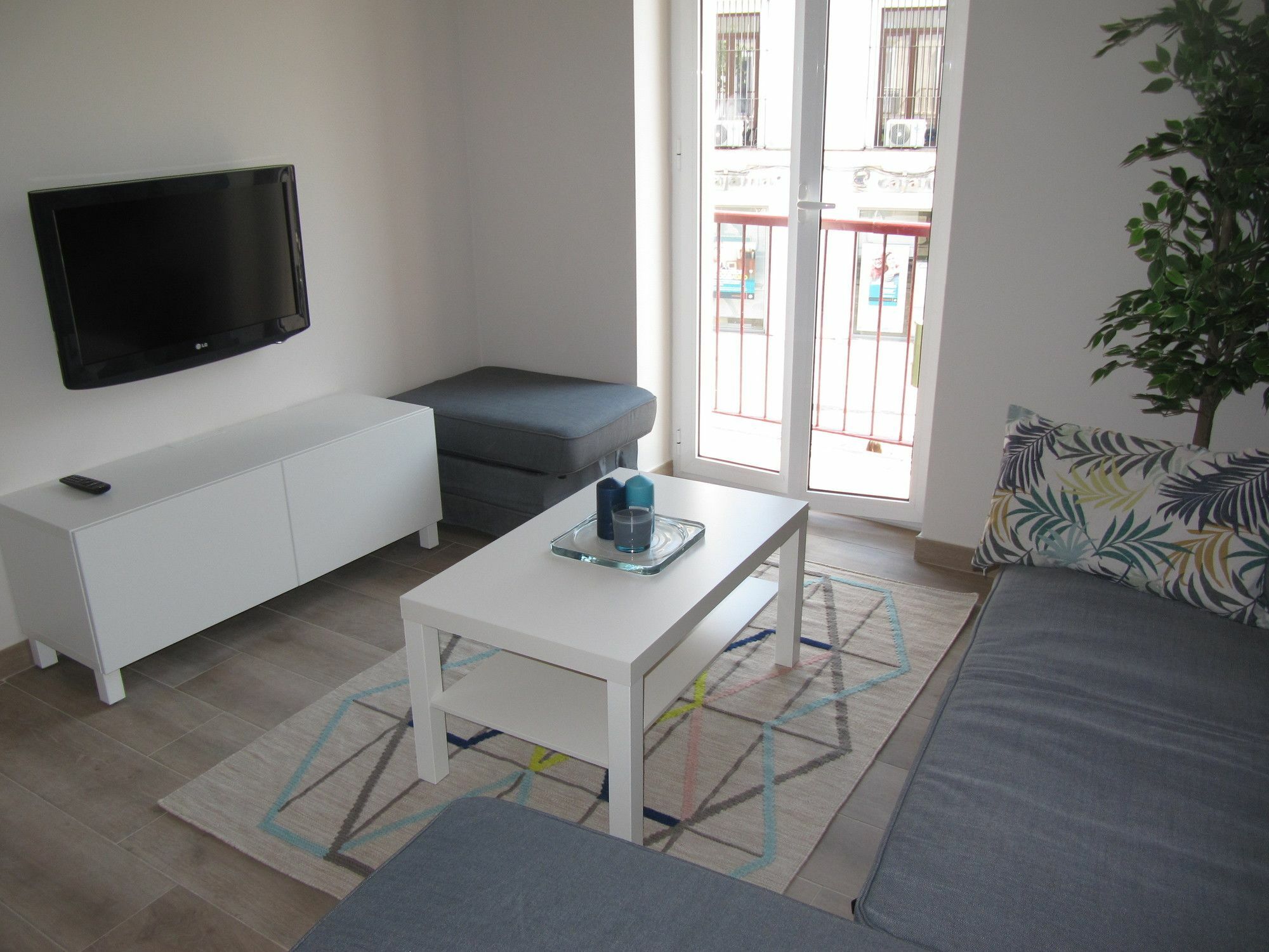 Life Apartments Guadalete Jerez de la Frontera Bagian luar foto