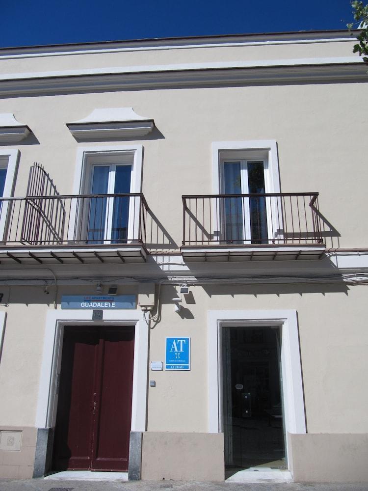 Life Apartments Guadalete Jerez de la Frontera Bagian luar foto